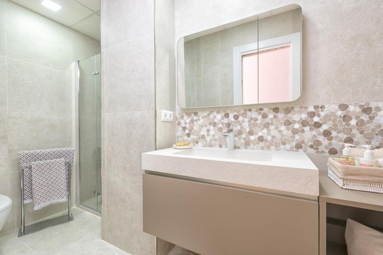 Pinzon Apartment In Malaga By Solaga Holiday Homes Eksteriør billede